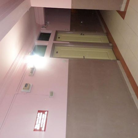 Chalukya Deluxe Hotell Kolhapur Eksteriør bilde